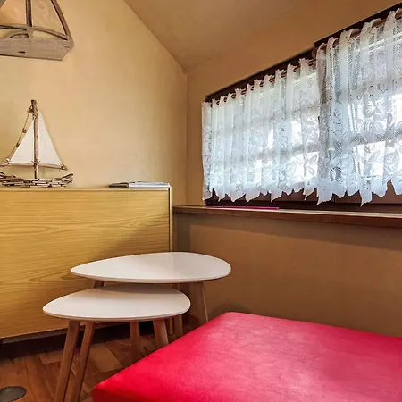 Holiday Home Pier 15 A By Interhome Gristow